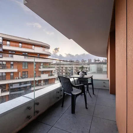 Dark Blue With Parking And Furnished Balcony In By Renters * Krakow