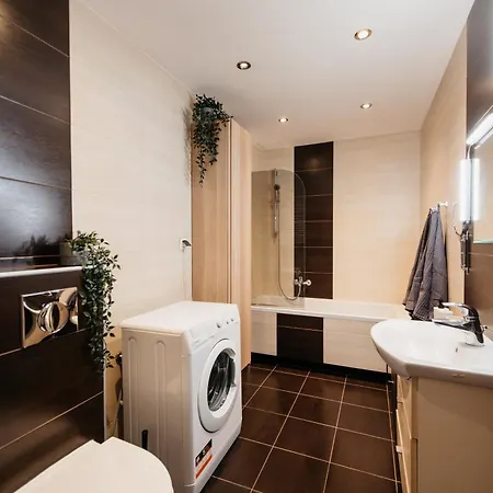2-room With Garage And Air Conditioning In The Center * Krakow