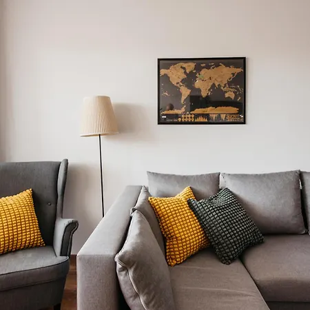 2-room With Garage And Air Conditioning In The Center Apartment *