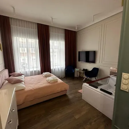 Glamour Prywatne Jacuzzi Starowislna Kraków