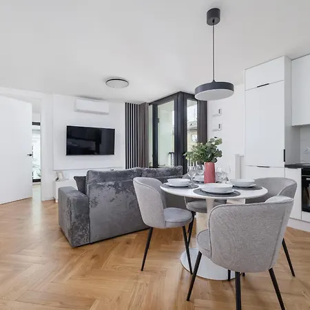 Lux Kosciuszki 39 With Parking By Renters Prestige *