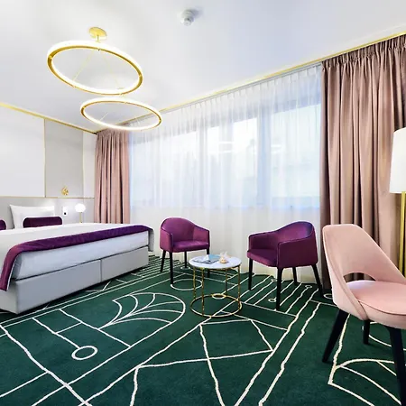 Ferreus Modern Art Deco Hotel Cracovia