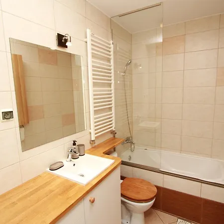 Cracow View Apartment *