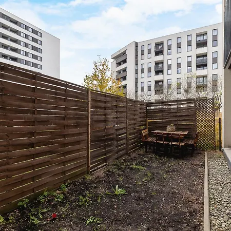 Cracow Royal Blue Avia Estate By Renters Apartment Krakow