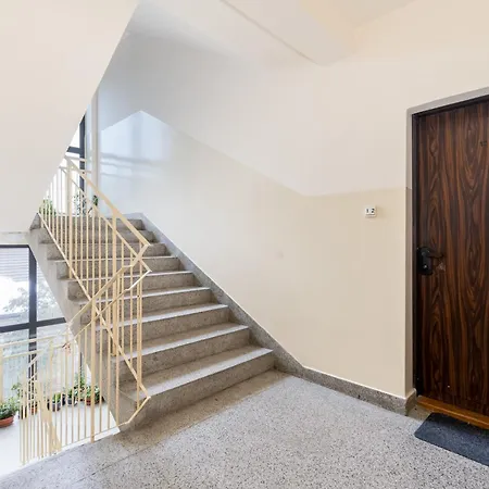 Park Bialopradnicki Blue Apartment