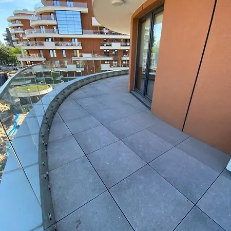 Beautiful And Modern Apartment- Garage- Wislane Tarasy Krakow