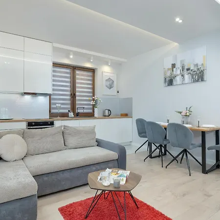 Cozy Pachonskiego With Balcony And Parking By Renters Krakow