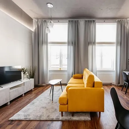 Charming 2-room Near Wawel Castle Apartment Krakow