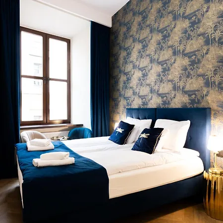 Bracka Main Square Apartment