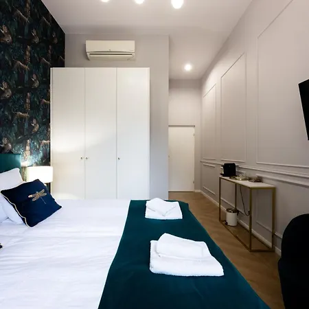Bracka Main Square Apartment *