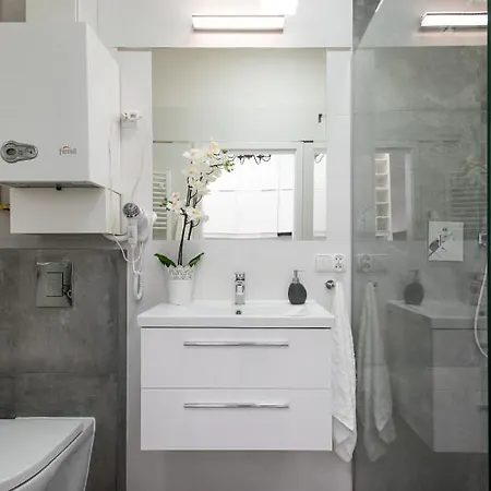 Apartment Dluga 14 By Homeprime *