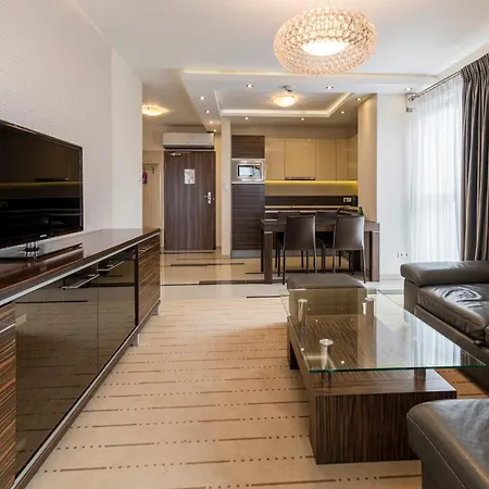 Vanilla Apart Otel 4*