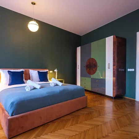 Apartment Tyzenhauz Grand *