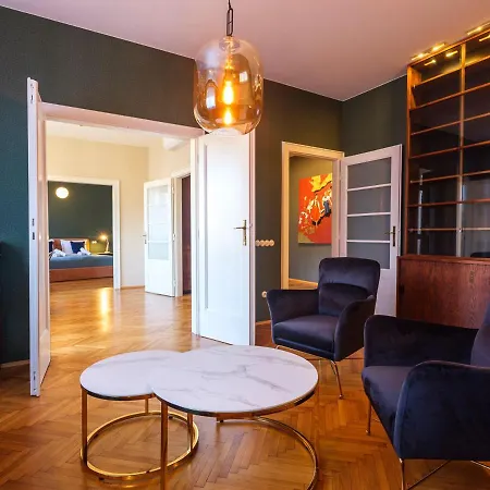 Tyzenhauz Grand Apartment Krakow