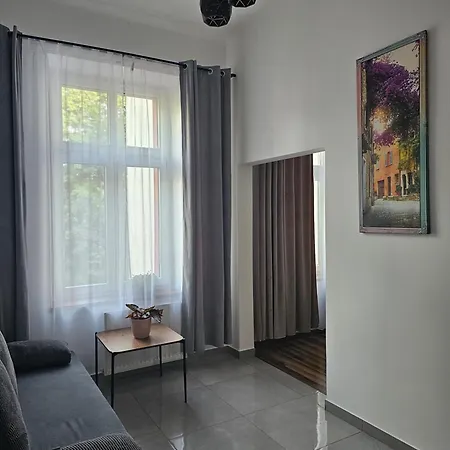 Lenart Apartmán *