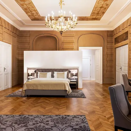 Hotel Wyndham Grand Old Town 5*