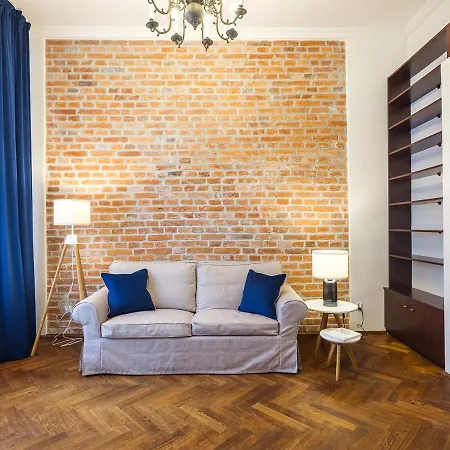 Apartment By Tyzenhauz