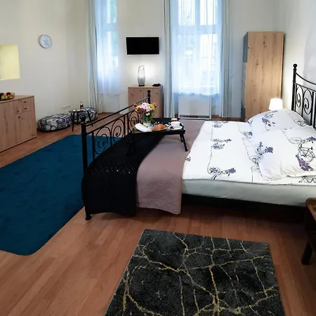 Apartment Czar Prowansji - Comfy & Quiet Near Rynek&train Station Netflix Krakow