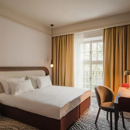 Hotel Zinar Castle