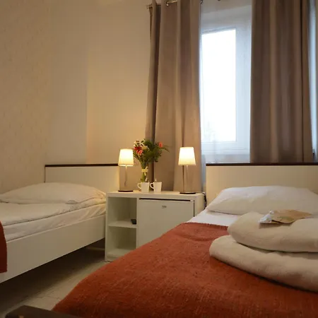 Cracow 3*