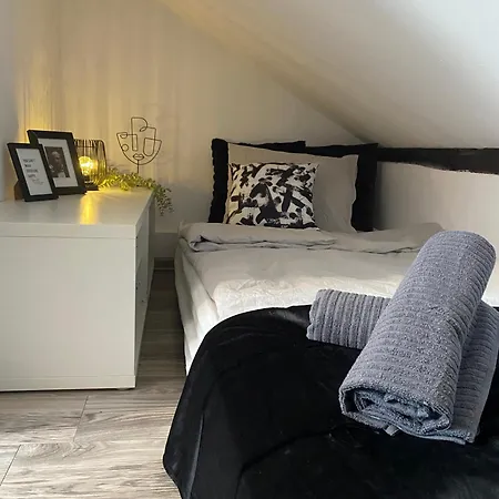 High Five Apartament *