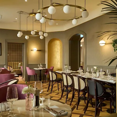 Saski Curio Collection By Hilton Otel 5*