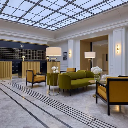 Saski Curio Collection By Hilton