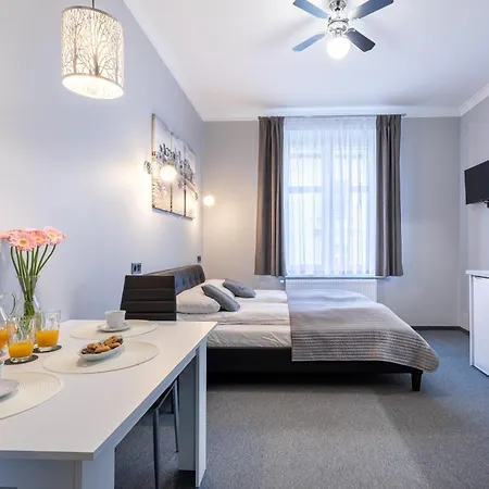 Smooth Elegant Old Town Aparthotel