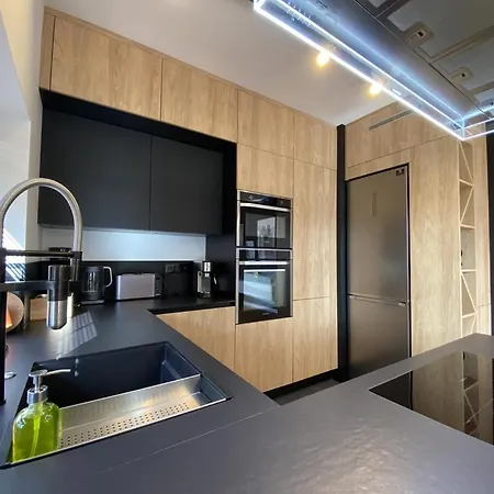 Araliya Apartament *