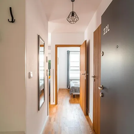 Chmielna Loft Apartment *