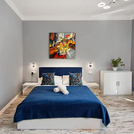 Mikolajska 5 Apartmán *