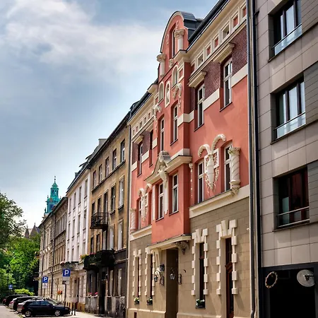 Hotell Golden Queen