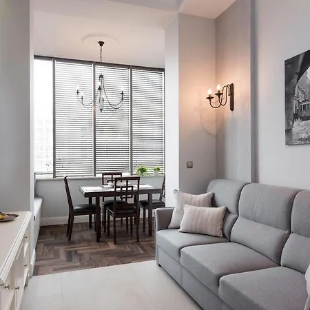 W Centrum Krakowa Arianska 4 Apartment *