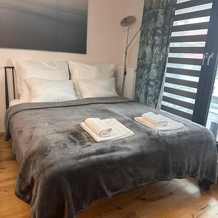 Apartment Freedom Centre *