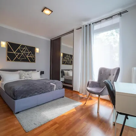 Of Pawia Apartmán Krakov