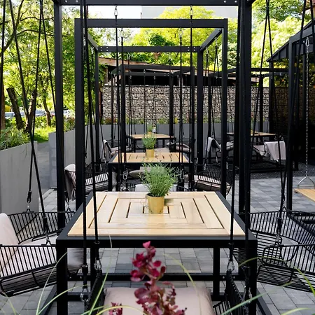Art Boutique - Center 4* Krakov