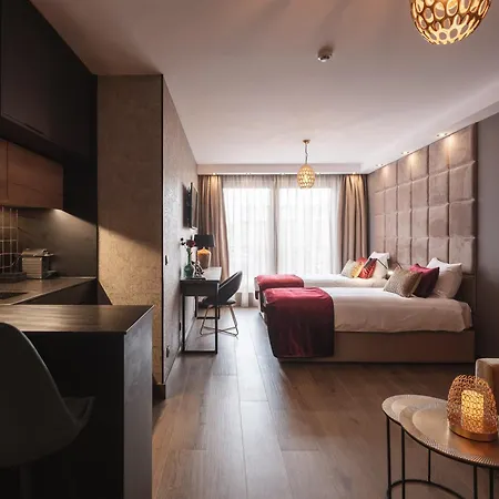 Art Boutique - Center 4* Krakov