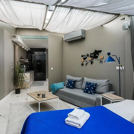 A11 & Spa Dermique Apartment