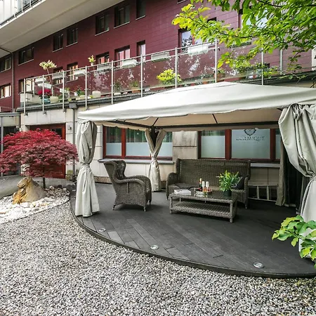 A11 & Spa Dermique Apartment