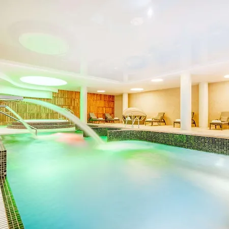 Doubletree By Hilton & Convention Center Kraków