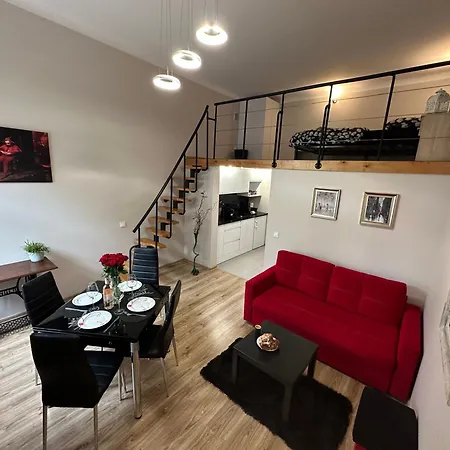 Dietla 34 Near Wawel Castle