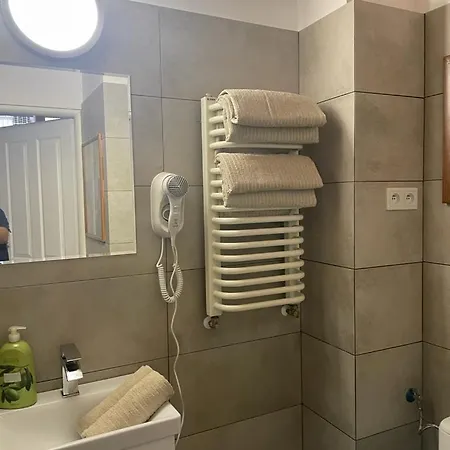 Family Apartment *