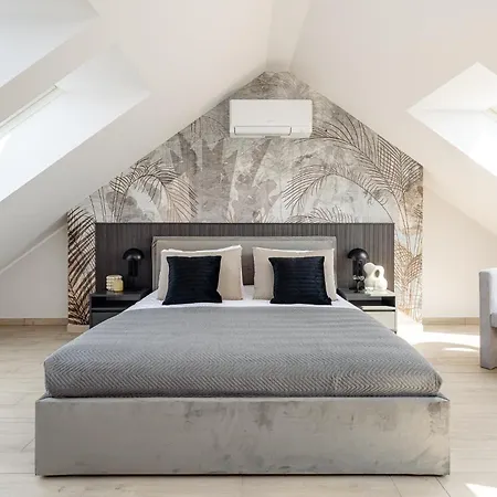 Aparthotel Muse - Loftaffair Collection *