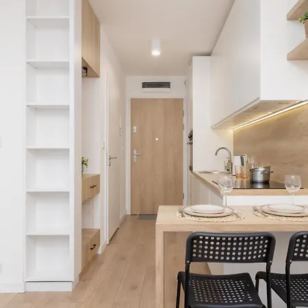 Saska Blu Premium By Renters Apartment