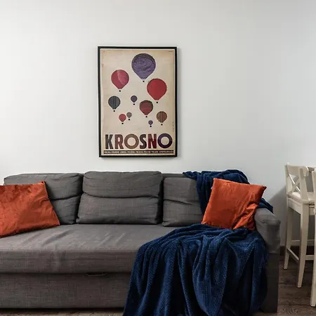 Apartment Blossom - Old Town - By Upstairs Krakow