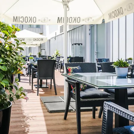 Hotel Garden Square 4*