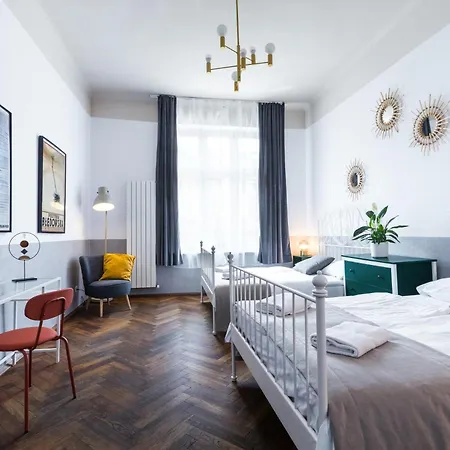 Friendhouse Starovislna Apartment Krakow