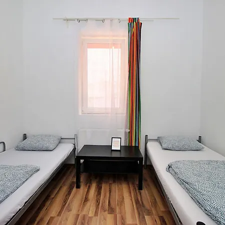 Cinnamon Hostel *