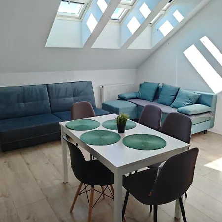 Apartment Ceglana Kamienica Nad Wisla *