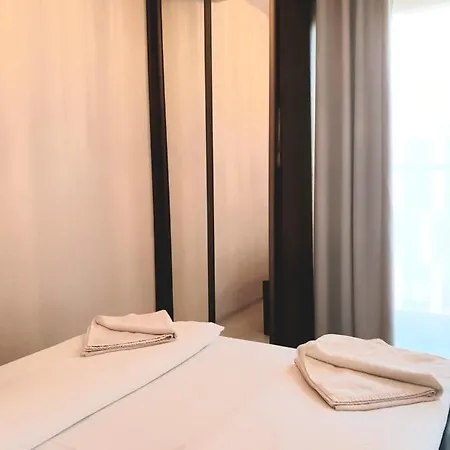 Pawia Modern Apartment Krakow